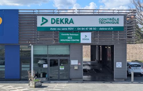 Devanture centre contrôle technique les Arcs
